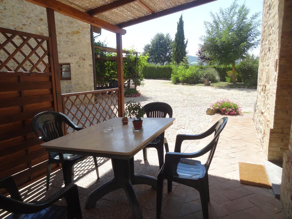 Borgo Il Villino Guest House Casole d'Elsa Room photo