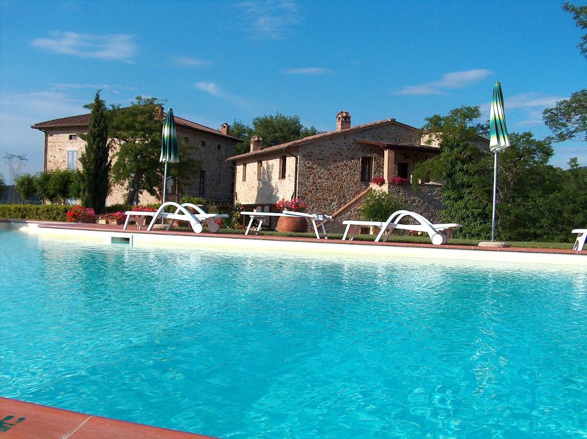Borgo Il Villino Guest House Casole d'Elsa Exterior photo