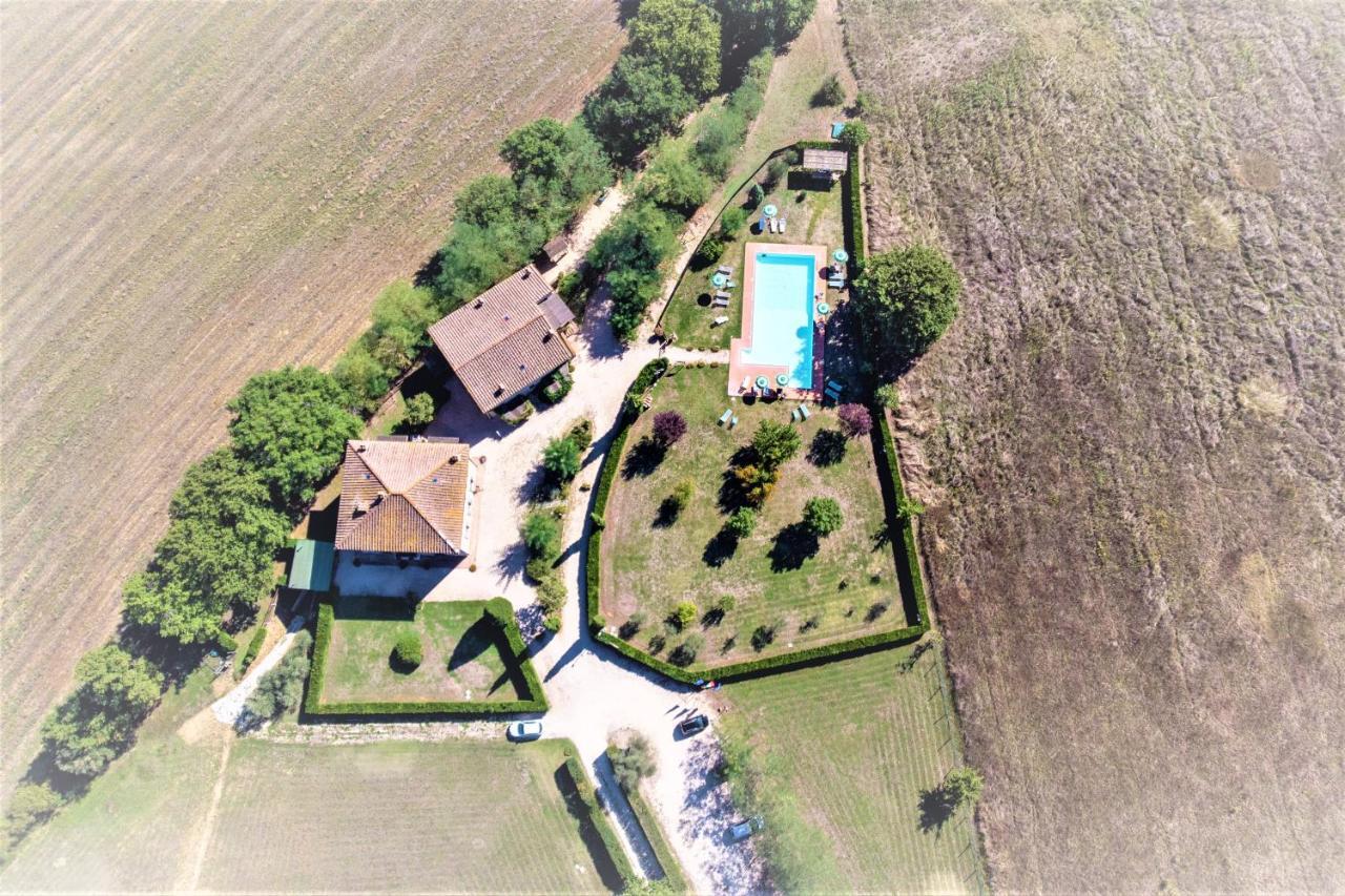 Borgo Il Villino Guest House Casole d'Elsa Exterior photo