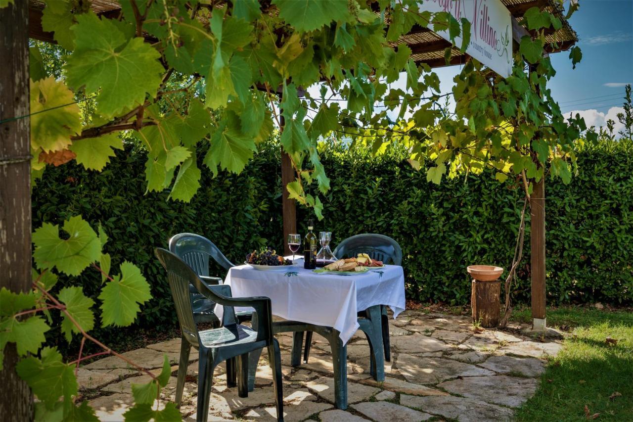 Borgo Il Villino Guest House Casole d'Elsa Exterior photo